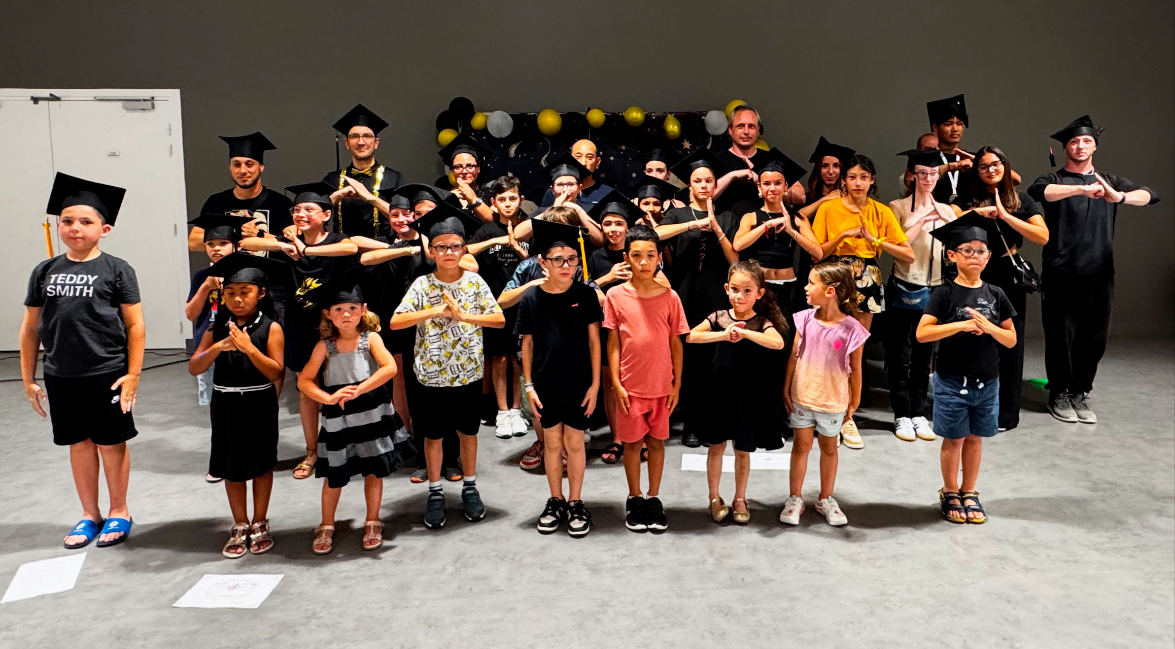 🥋 Passage de grade réussi pour nos élèves de Kung Fu Wushu et de Sanda ! Félicitations à tous nos pratiquants : 100 % de réussite 🎉